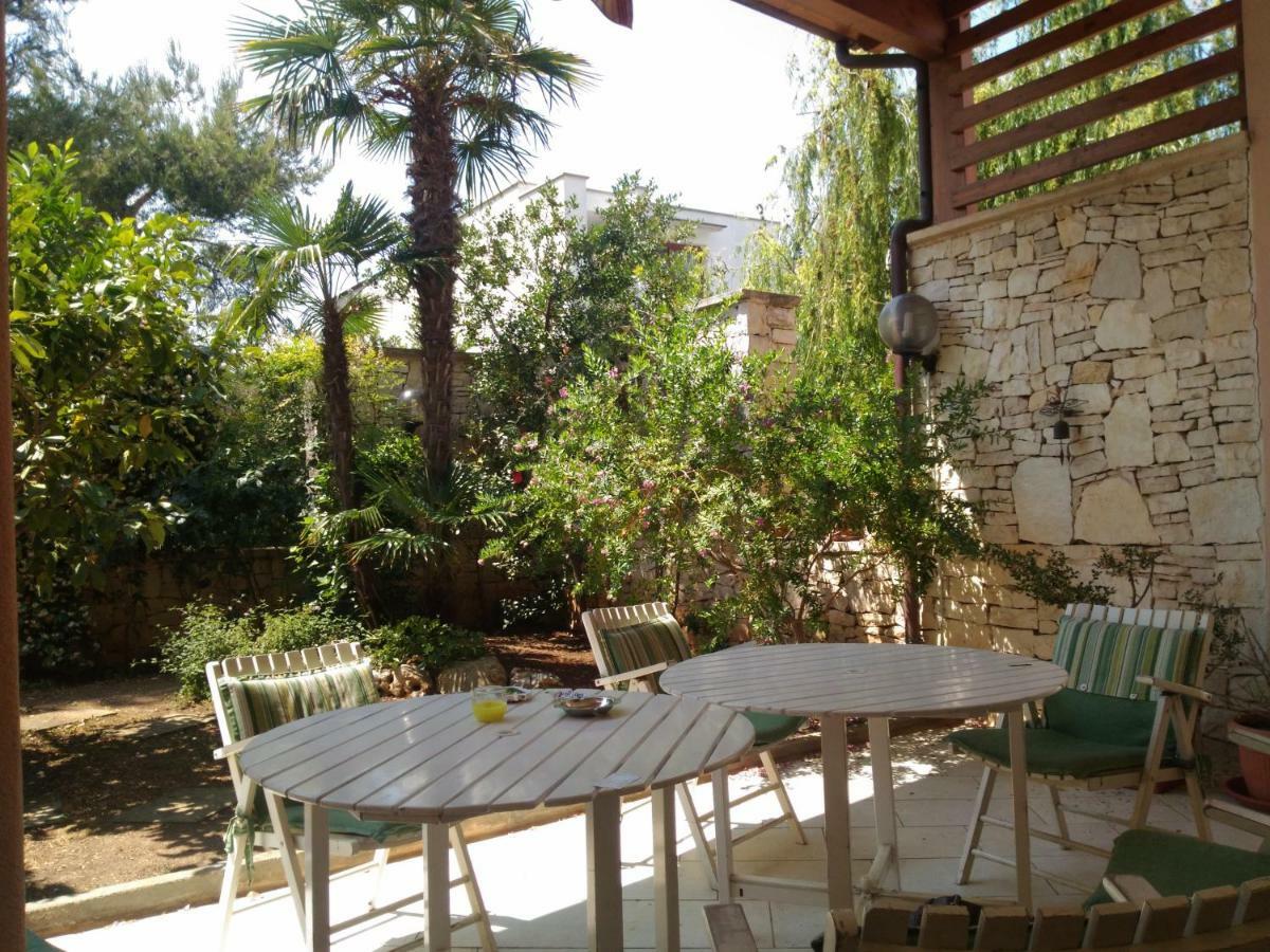 La Pietra Smeraldina Villa Bari Exterior foto