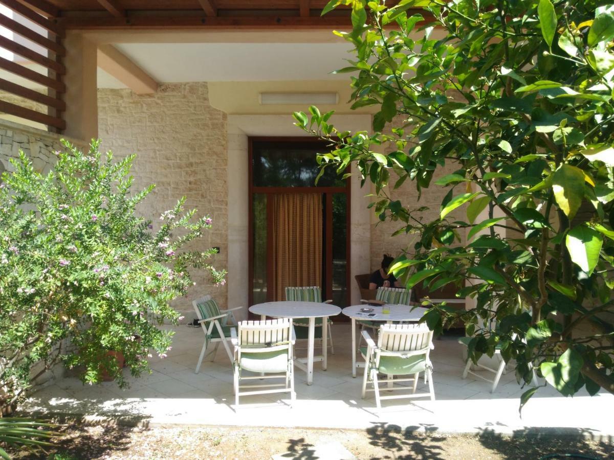 La Pietra Smeraldina Villa Bari Exterior foto