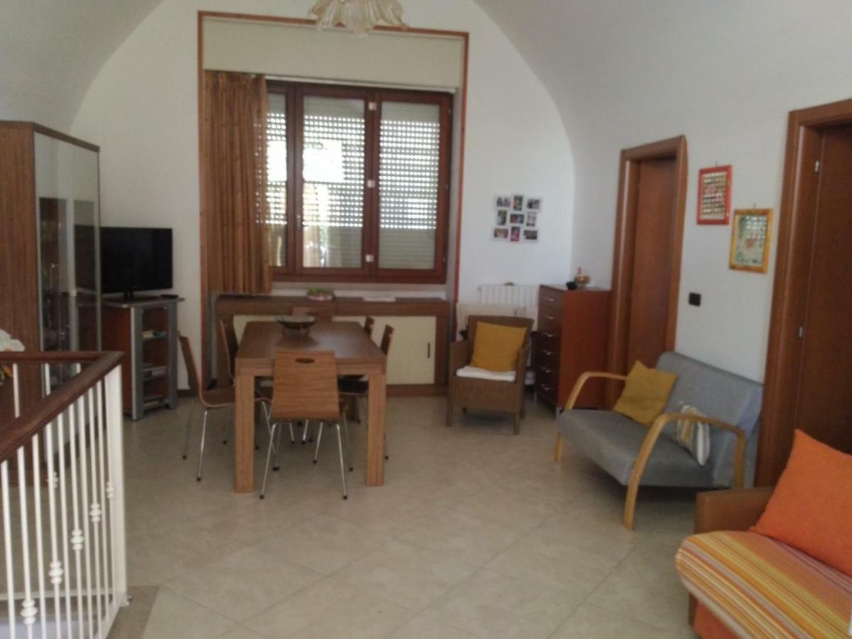 La Pietra Smeraldina Villa Bari Exterior foto